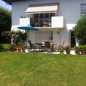  Appartement T1 Ou T2 Dans Avec Jardin Proche Biarritz